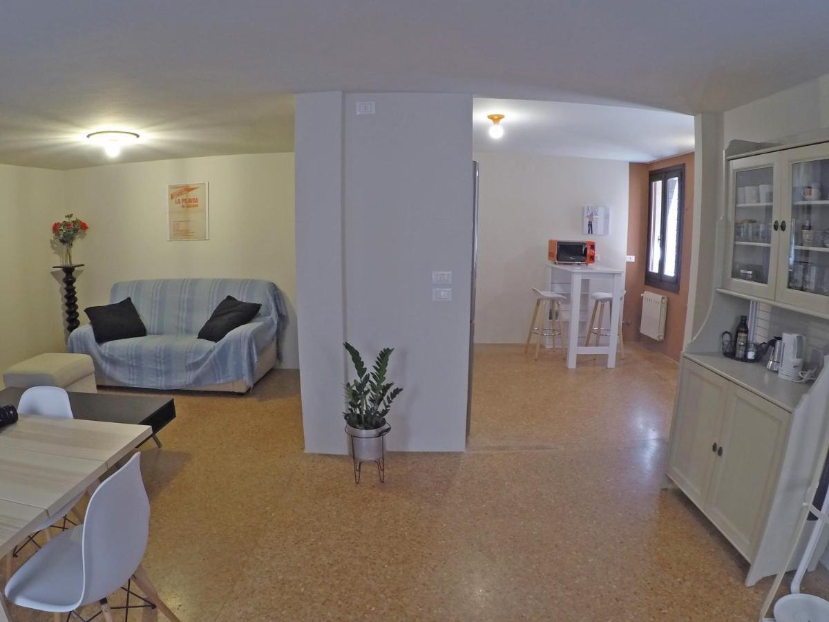 San Polo Family Apartment Венеція Екстер'єр фото